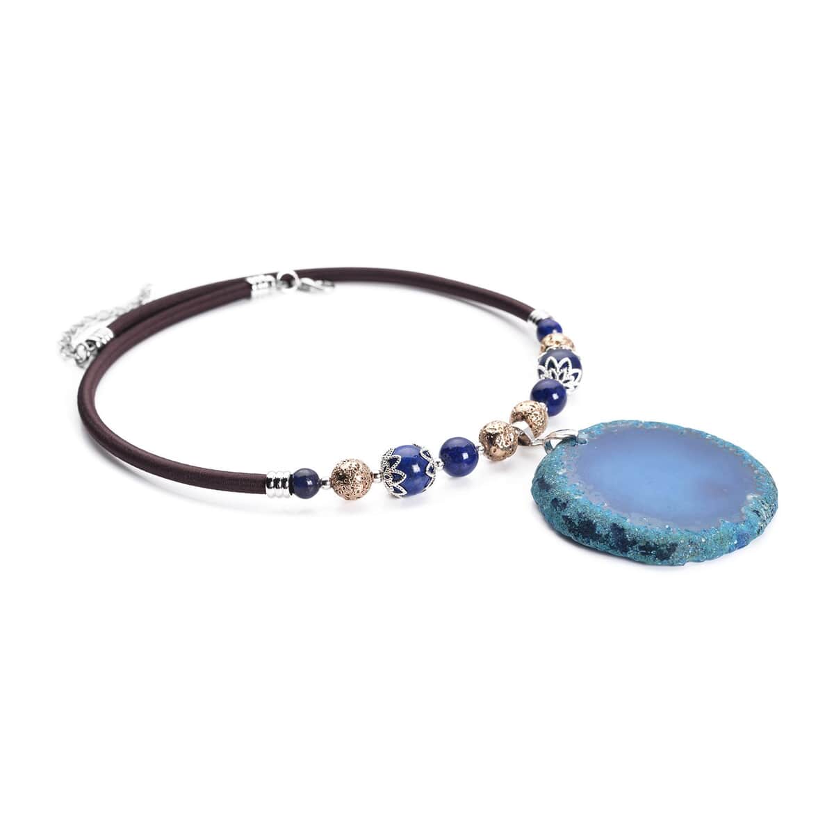 Enhanced Blue Agate and Multi Gemstone Necklace 17-19 Inches in Cord and Silvertone 190.00 ctw image number 2