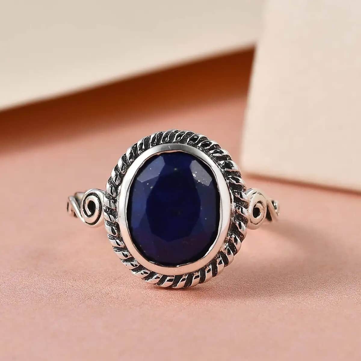 Artisan Crafted Lapis Lazuli 3.00 ctw Solitaire Ring in Sterling Silver (Size 11.0) image number 1