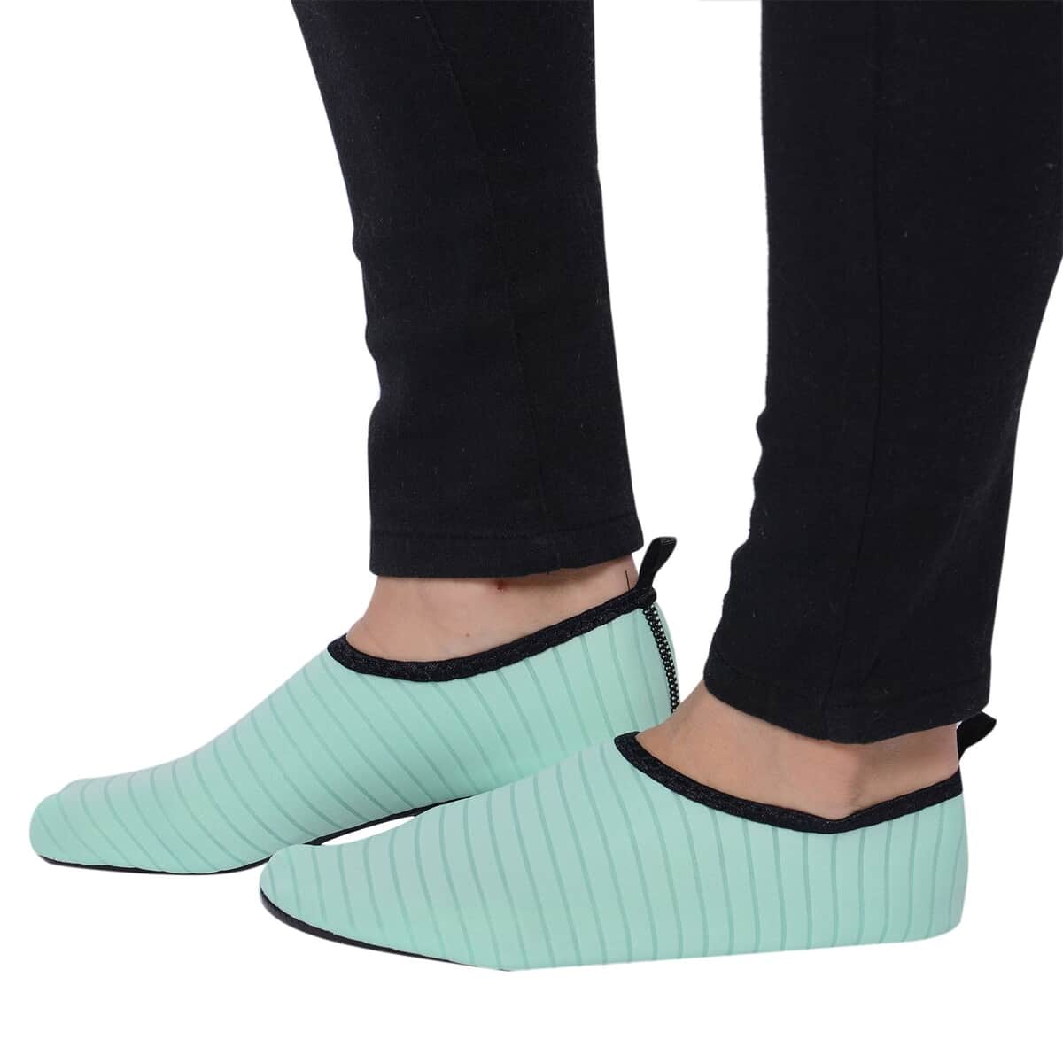 Green Mint Women's and Men's Water Shoes Barefoot Quick-Dry Aqua Socks image number 2