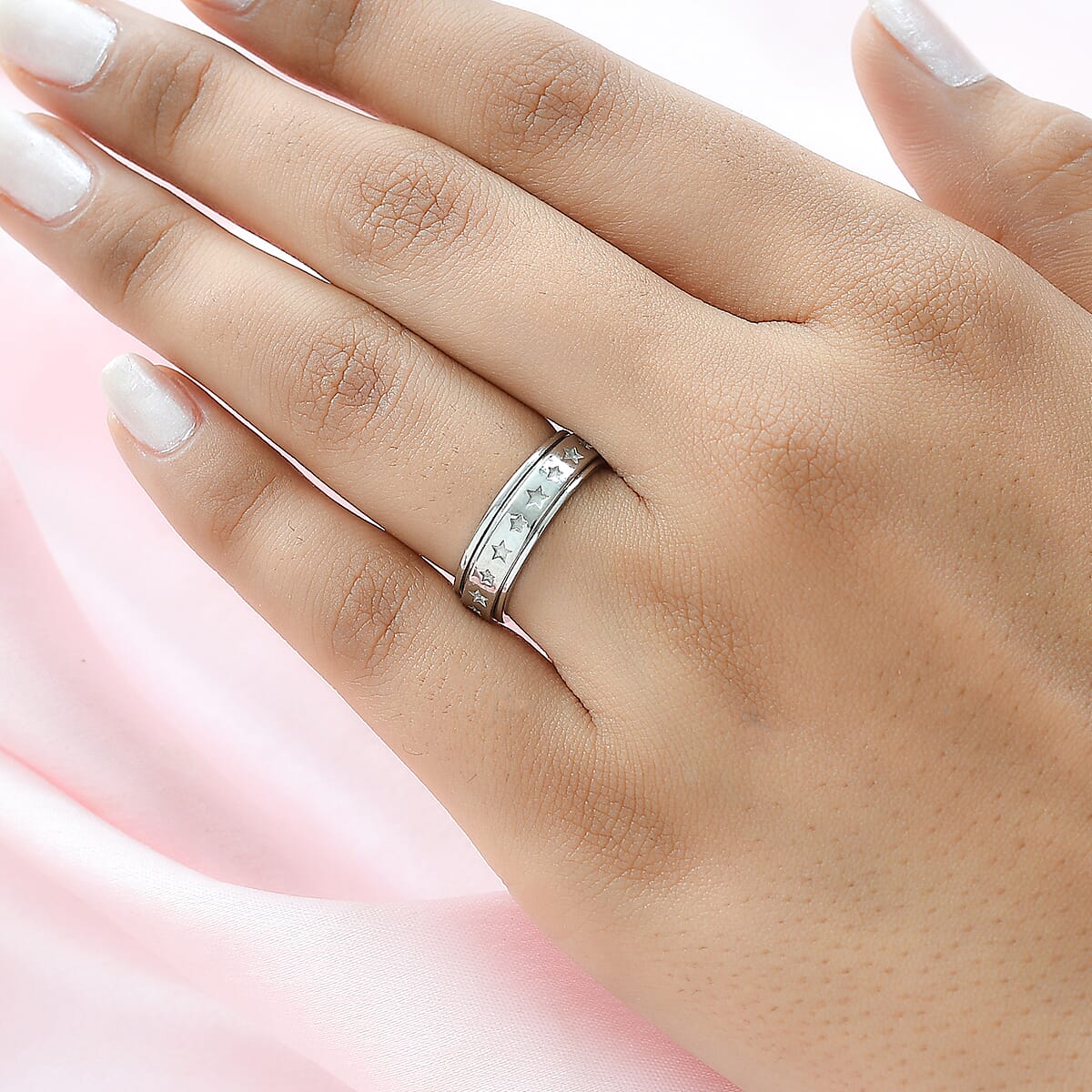 Sterling Silver Star Spinner Ring, Anxiety Ring for Women, Fidget Rings for Anxiety for Women, Promise Rings (4.60 g) (Size 6.00) image number 2