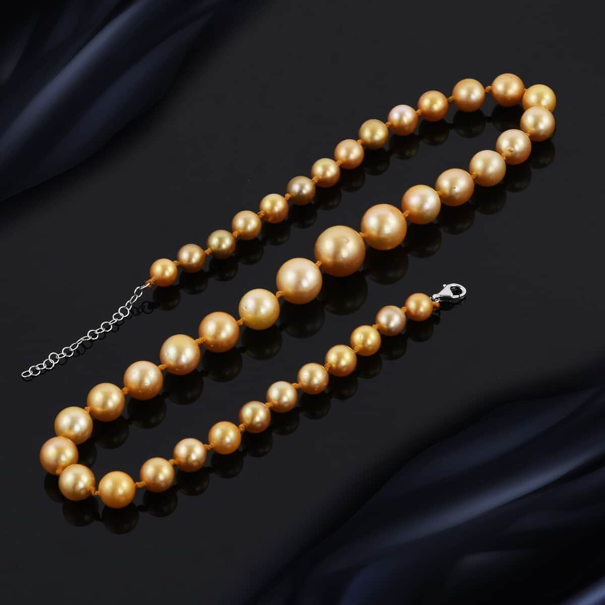 Iliana 18K White Gold South Sea Pearl 8-15 mm Necklace 20 Inches image number 1