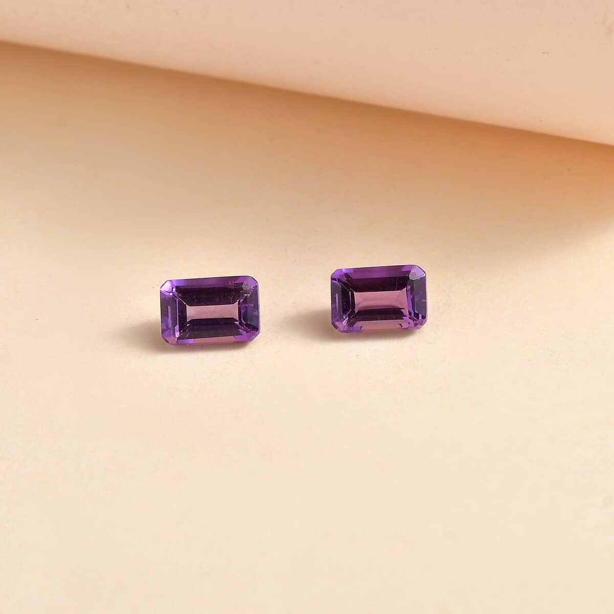 AA Moroccan Amethyst Set of 2 (Oct 6x4 mm) 0.92 ctw Loose Gemstone image number 1