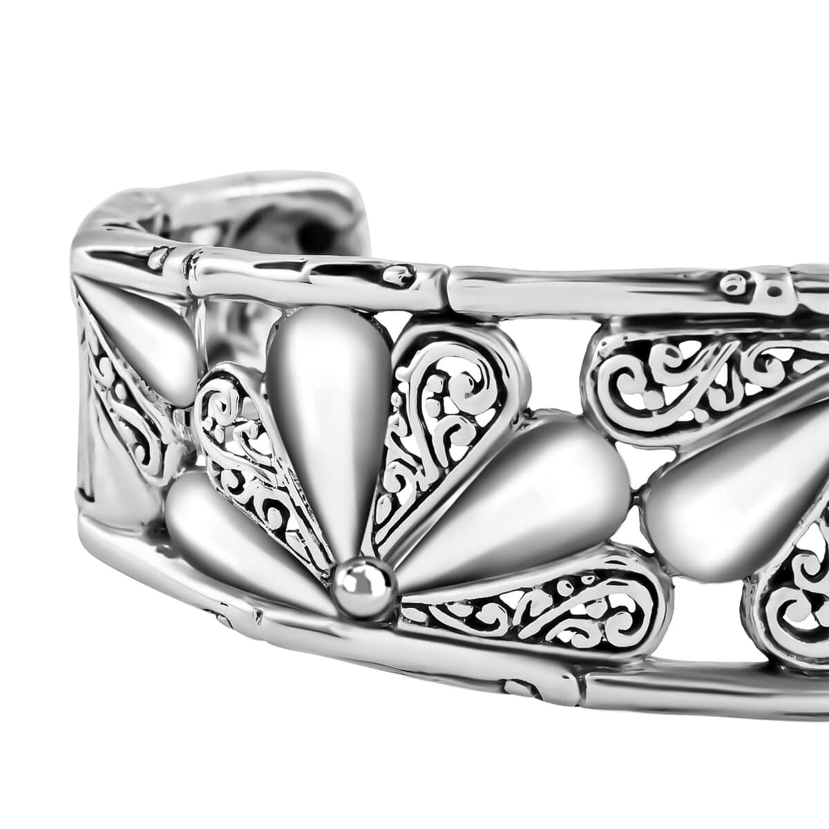 Bali Legacy Sterling Silver Cuff Bracelet (7.25 In) 39.80 Grams image number 2