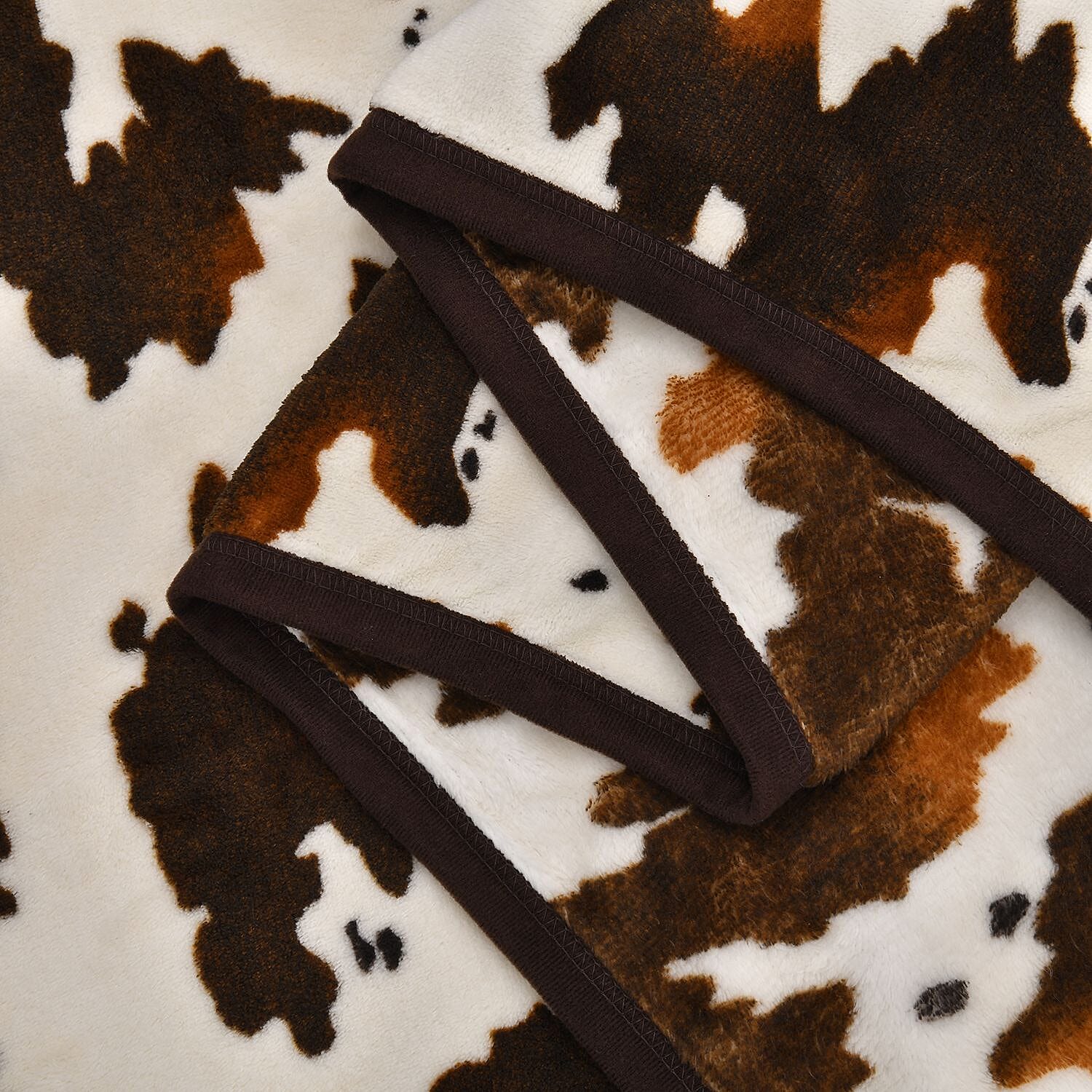 HOMESMART Brown Cow Print Warm & Cozy Coral Fleece Microfiber Blanket and 2 Pieces Cushion Cover