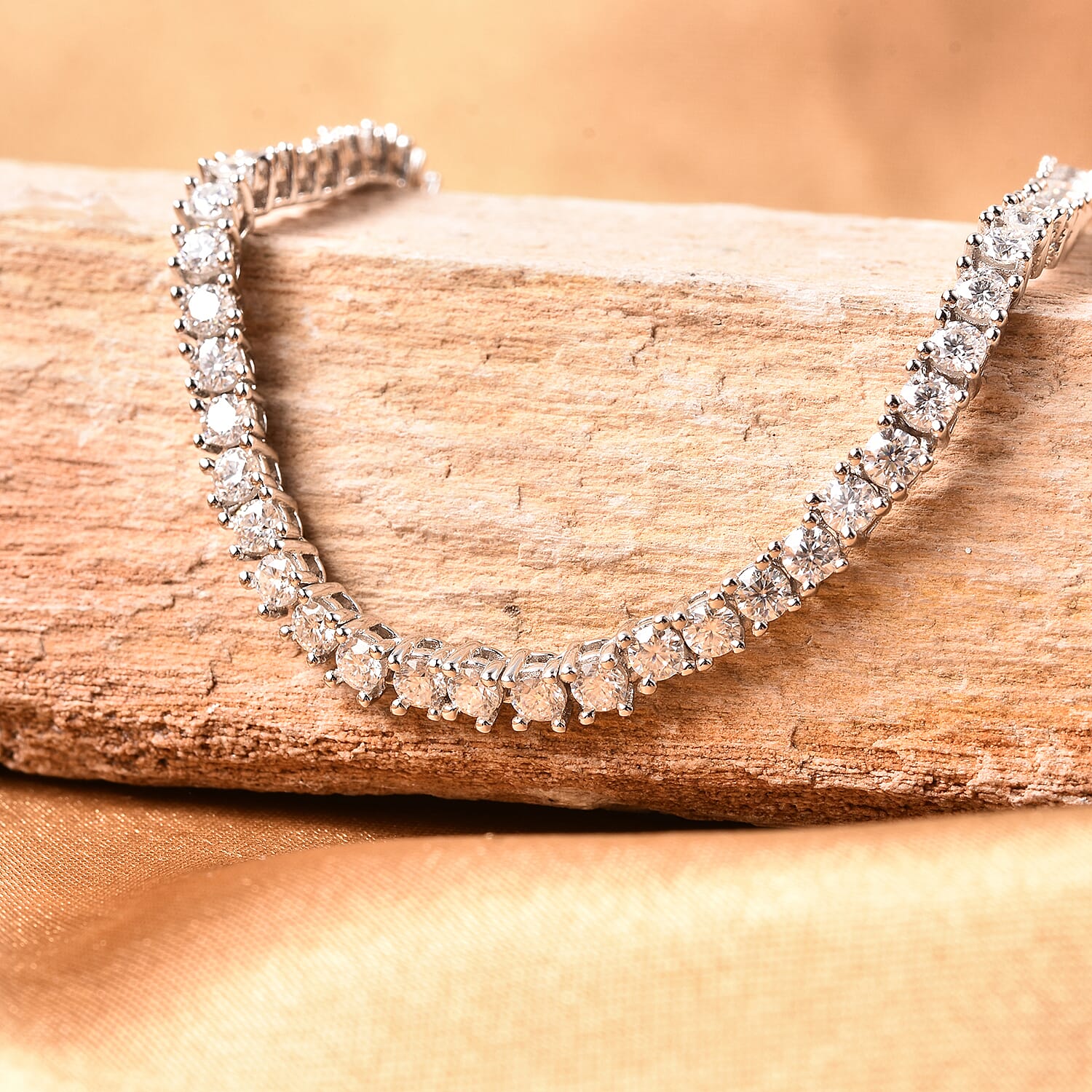 White Moissanite / 6.50 inches - Product card gallery slide 2 (10144320487707)