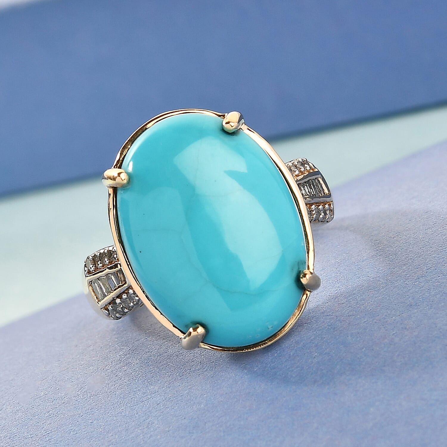 Luxoro Sleeping Beauty Turquoise and Diamond 9.00 ctw Ring in 10K Yellow Gold (Size 7.0) 