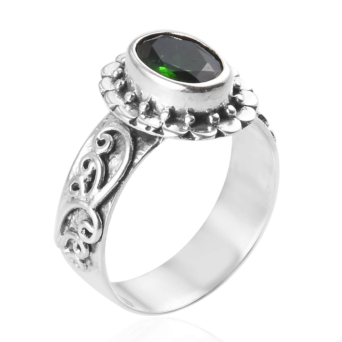 Natural Chrome Diopside Ring in Platinum Over Sterling Silver (Size 7.0) 1.35 ctw image number 1