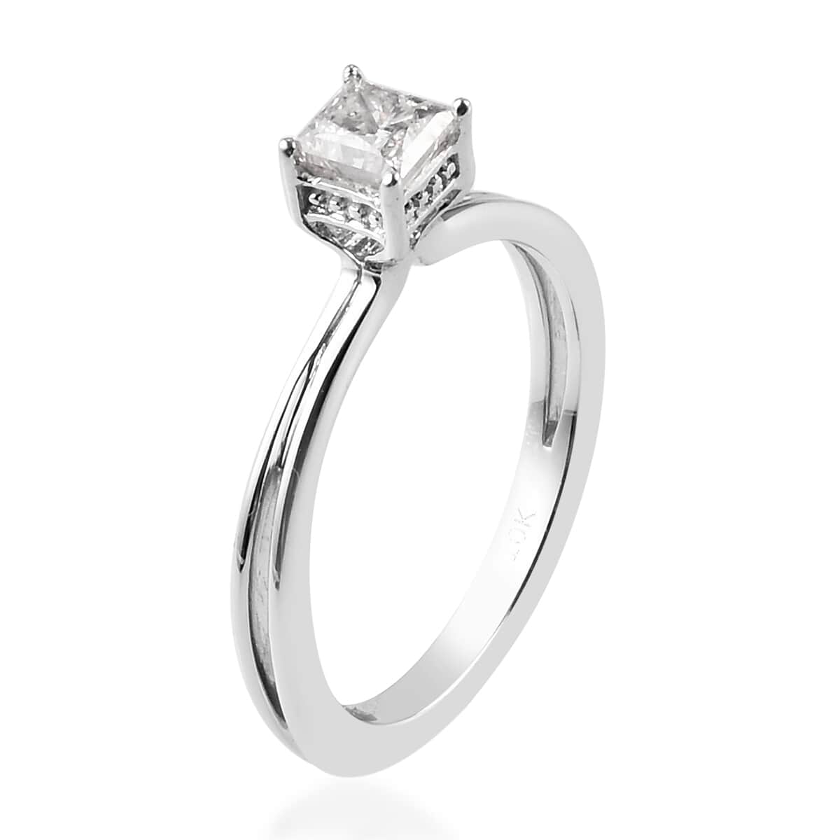 LUXORO 10K White Gold Diamond Solitaire Ring 2.50 Grams 0.50 ctw image number 3