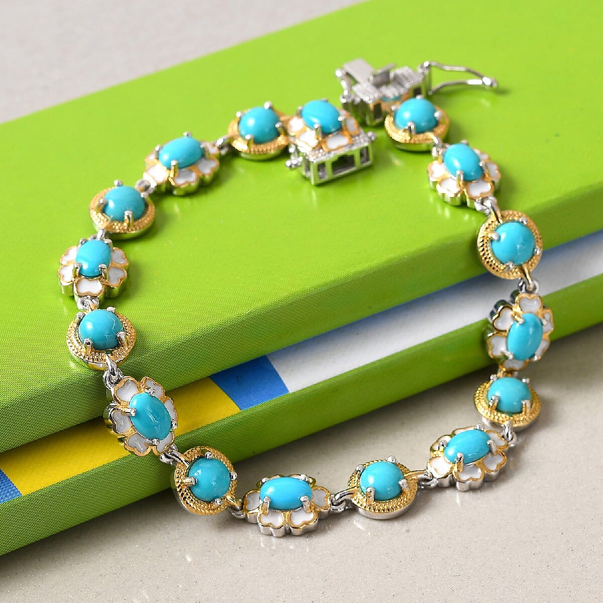 7.50 ctw Natural Arizona Sleeping Beauty Turquoise Bracelet in Vermeil YG and Platinum Over Sterling Silver (7.25 In) 15 Grams image number 1