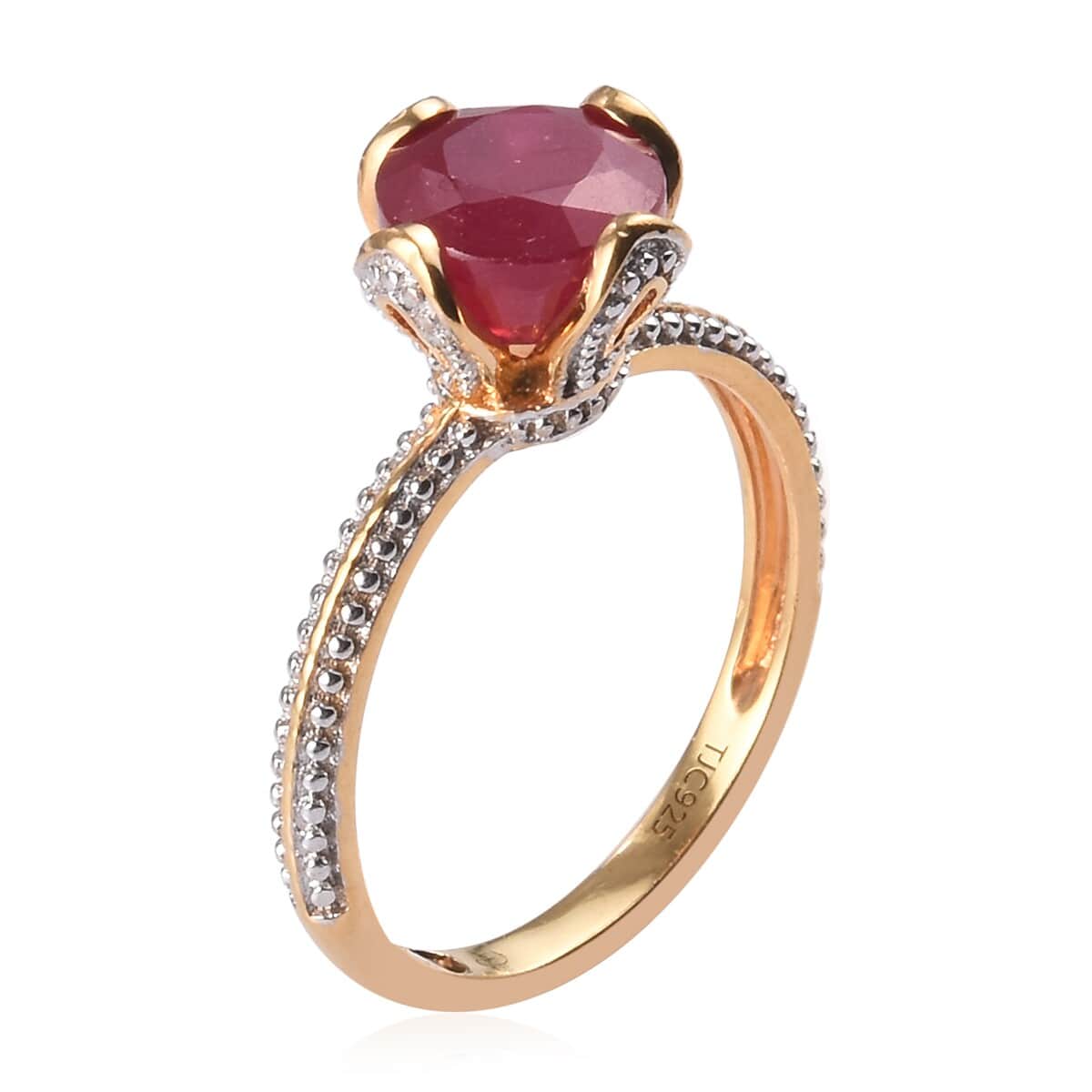 GP Niassa Ruby (FF) Solitaire Ring in 14K Yellow Gold and Platinum Over Sterling Silver (Size 8.0) 3.00 ctw image number 1