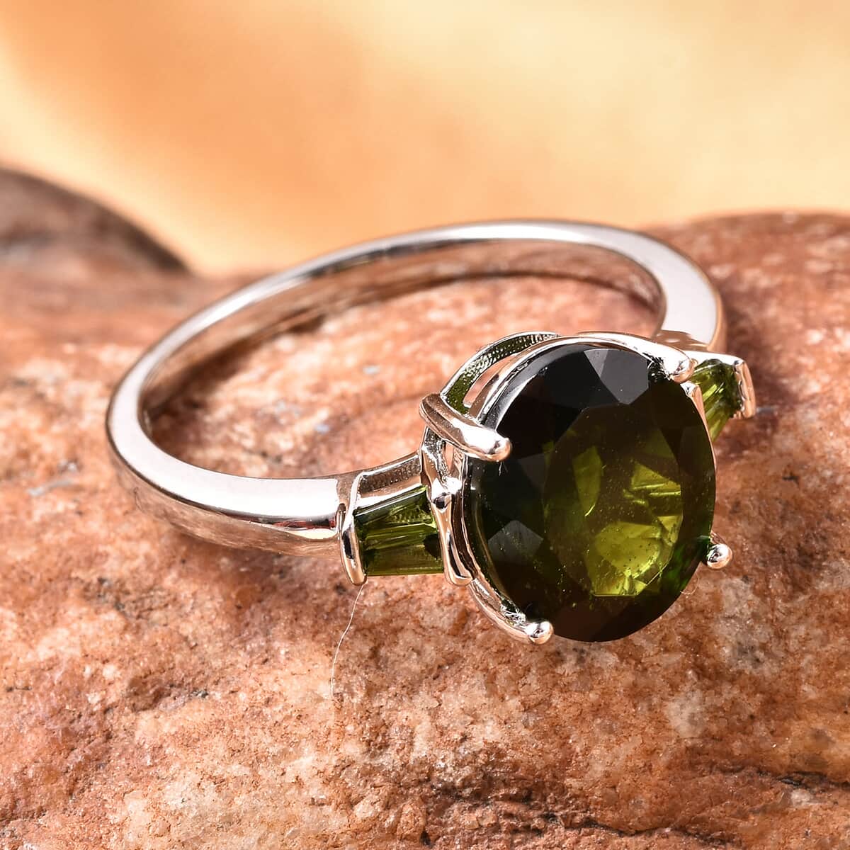 Natural Chrome Diopside Ring in Rhodium Over Sterling Silver (Size 10.0) 3.80 ctw image number 1