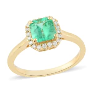Iliana 18K Yellow Gold AAA Boyaca Colombian Emerald and G-H SI Diamond Halo Ring (Size 6.0) 1.10 ctw