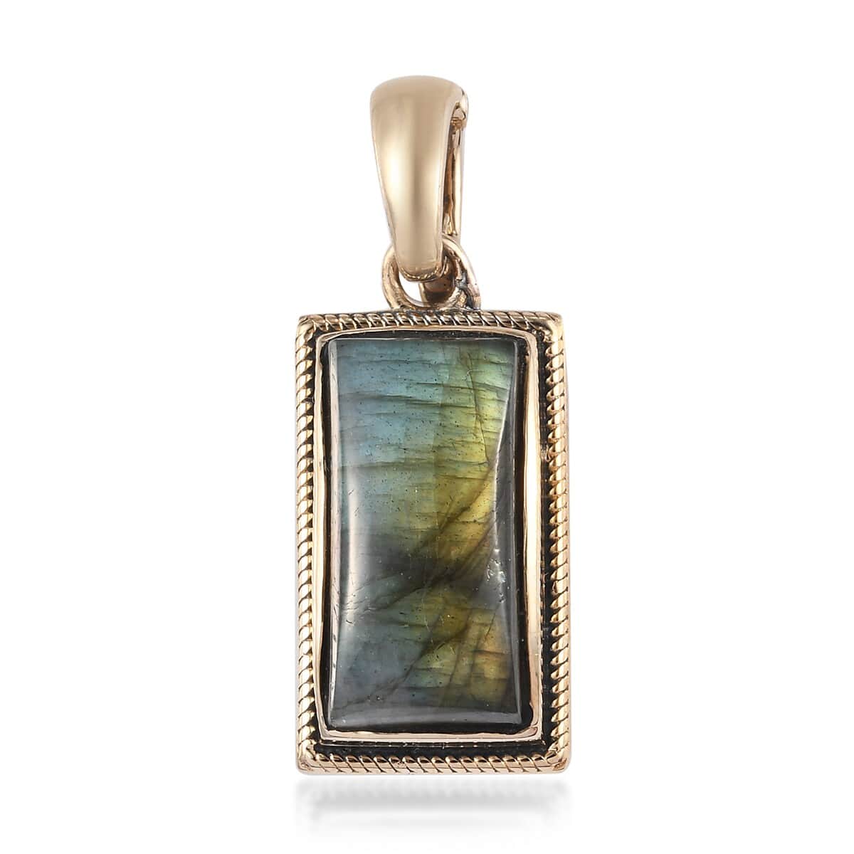 Malagasy Labradorite Solitaire Pendant in Copper with Magnet 12.35 ctw image number 0