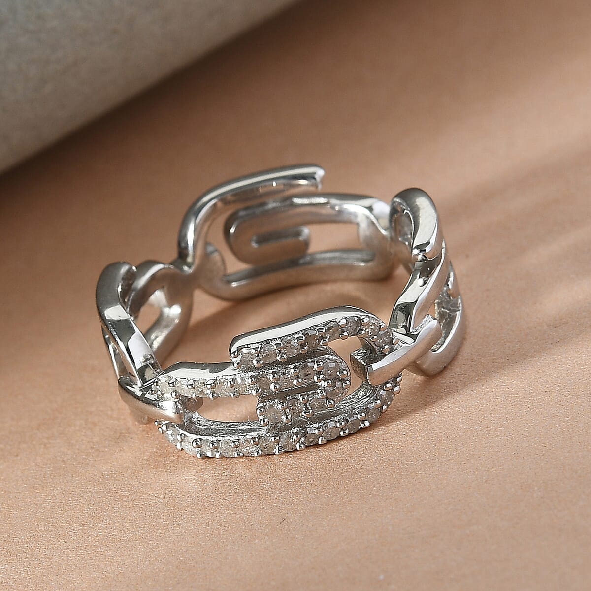 Web Paper Clip Collection Diamond Ring in Platinum Over Sterling Silver (Size 7.0) 0.20 ctw image number 1