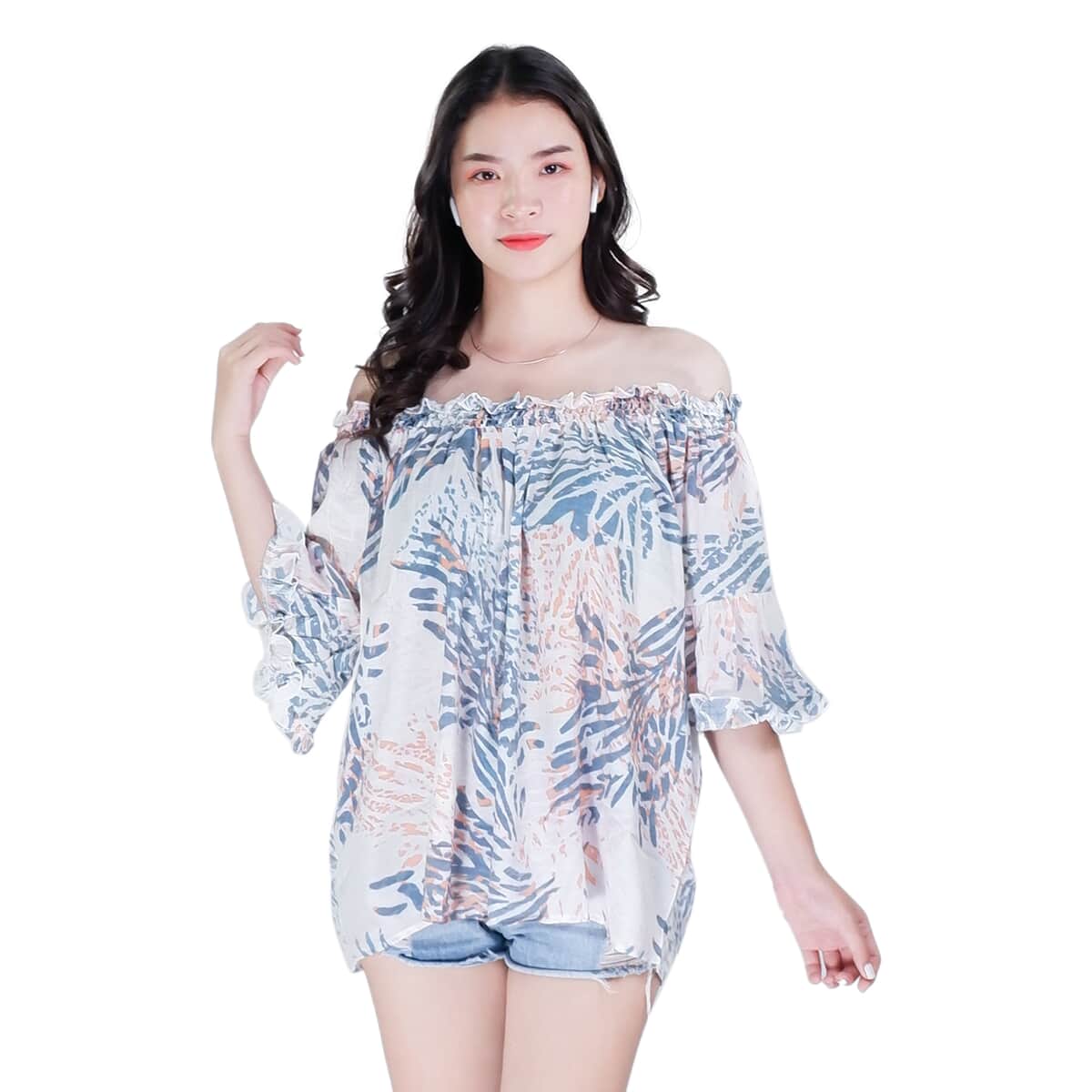 Jovie Palm Leaves Pattern Women's Smocking Top- L image number 3