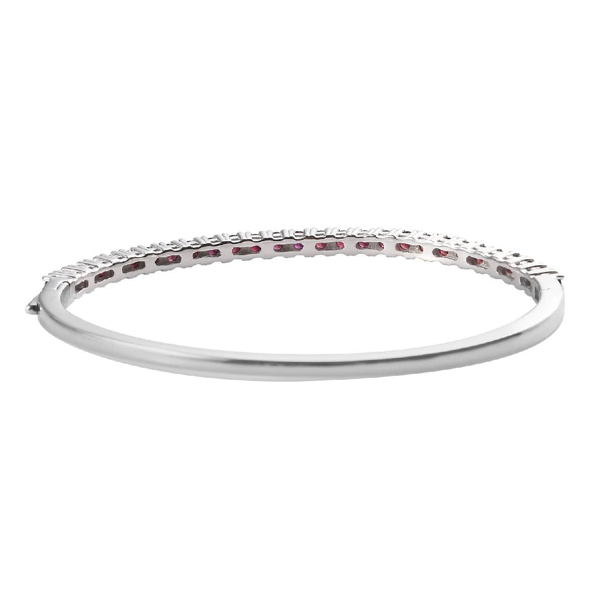 Pyrope Garnet Bangle Bracelet in Platinum Over Sterling Silver (7.25 in) 4.00 ctw image number 4