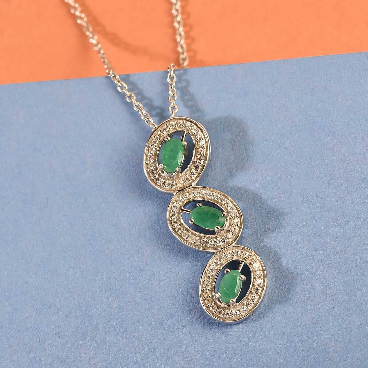 Socoto Emerald and Natural White Zircon Pendant Necklace 20 Inches in Platinum Over Sterling Silver 1.25 ctw image number 1