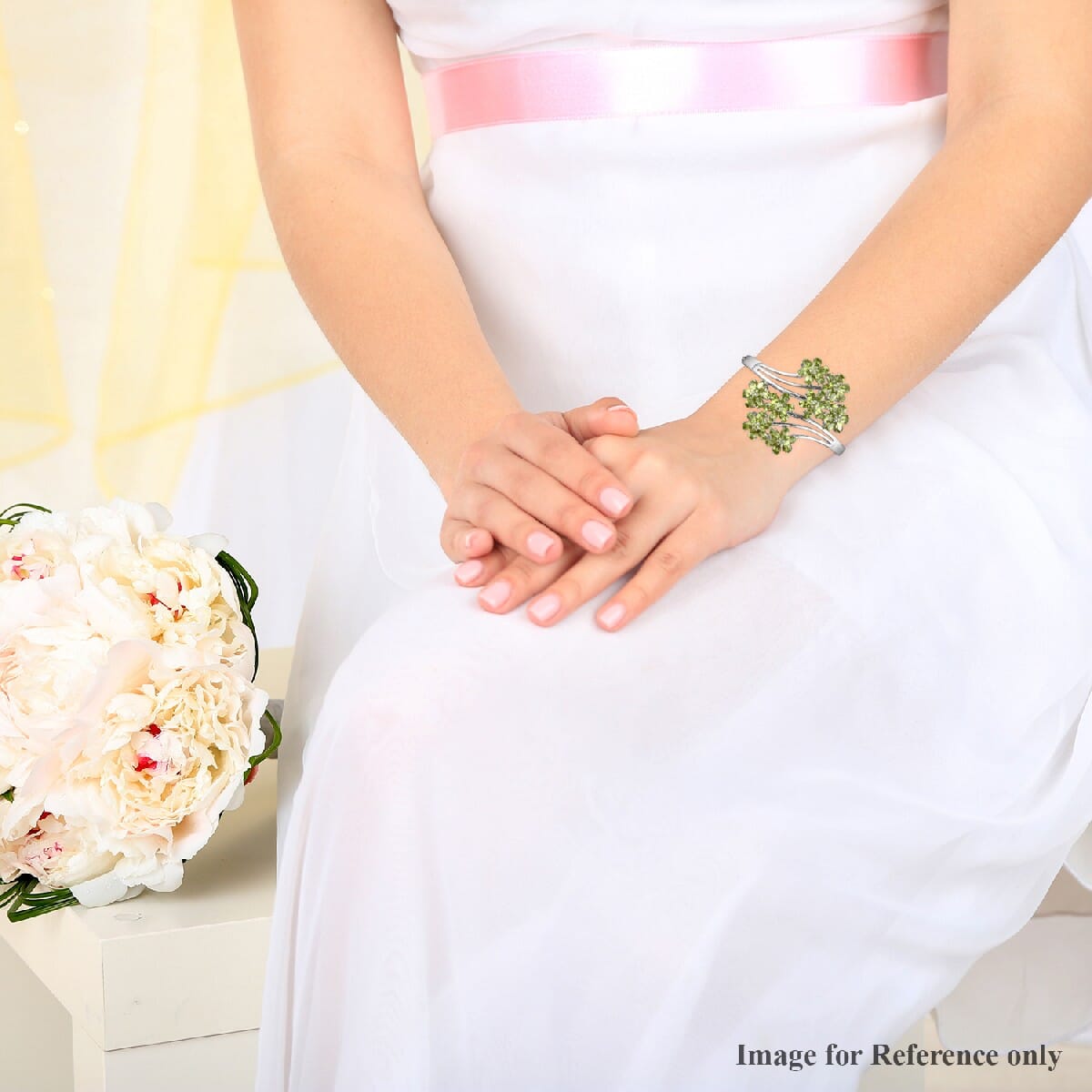 Arizona Peridot Floral Bypass Bangle Bracelet in Platinum Over Sterling Silver (7.25 in) 33 Grams 24.00 ctw image number 2
