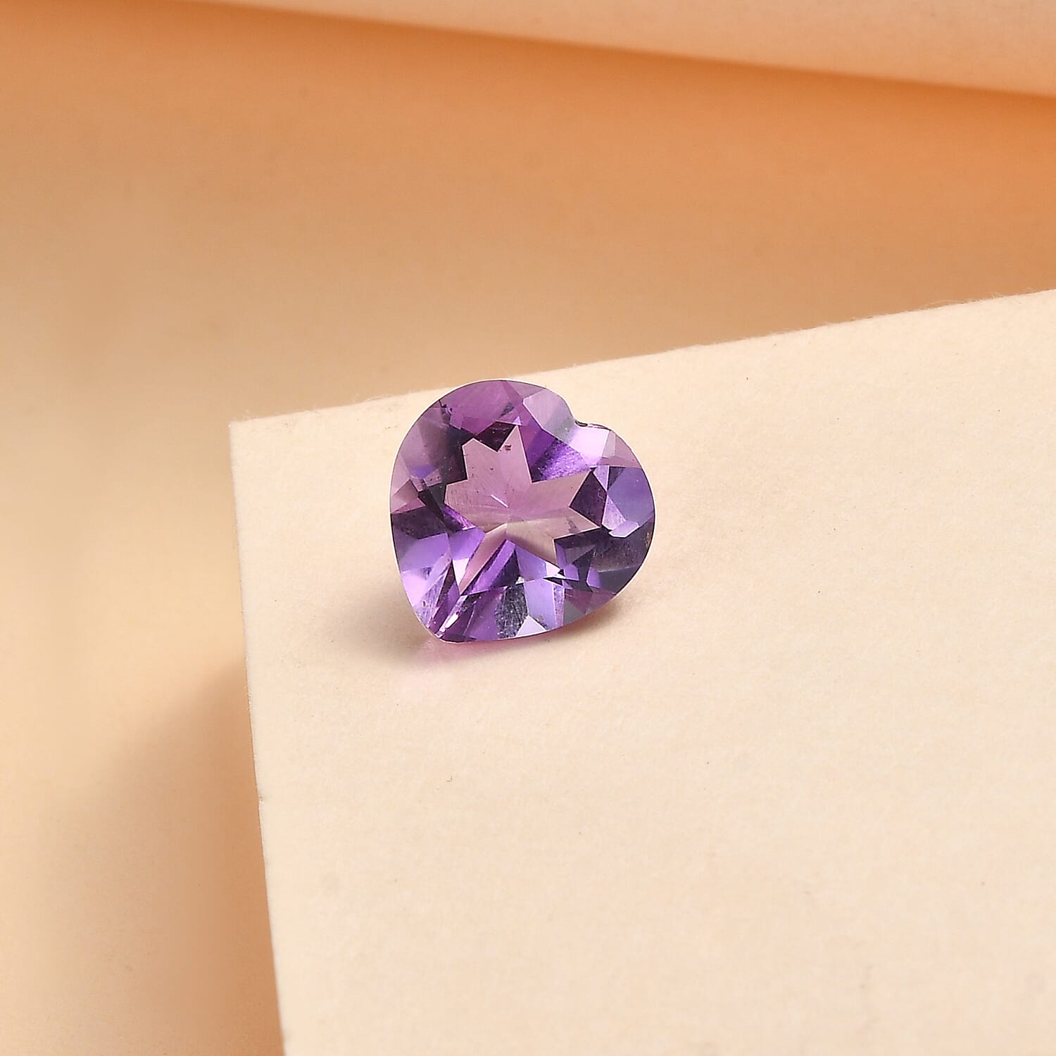 Mashamba Amethyst (Hrt 9 mm) 2.08 ctw Loose gemstone