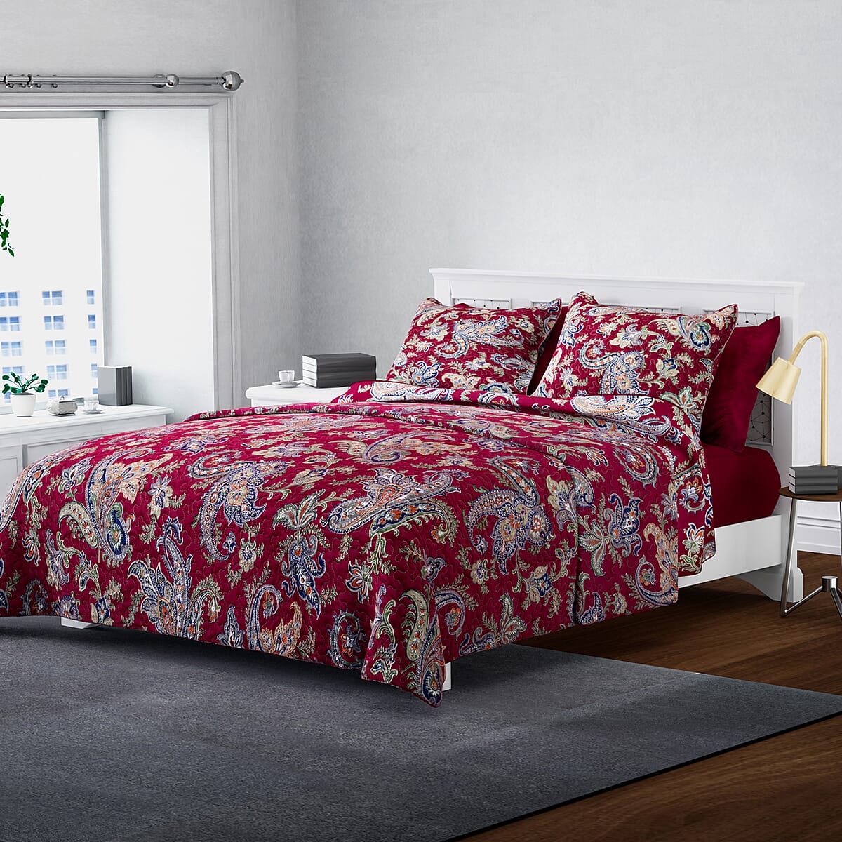 Homesmart Burgundy Paisley Print 7pc Quilt and Sheet Set - Queen (100% Microfiber) image number 0