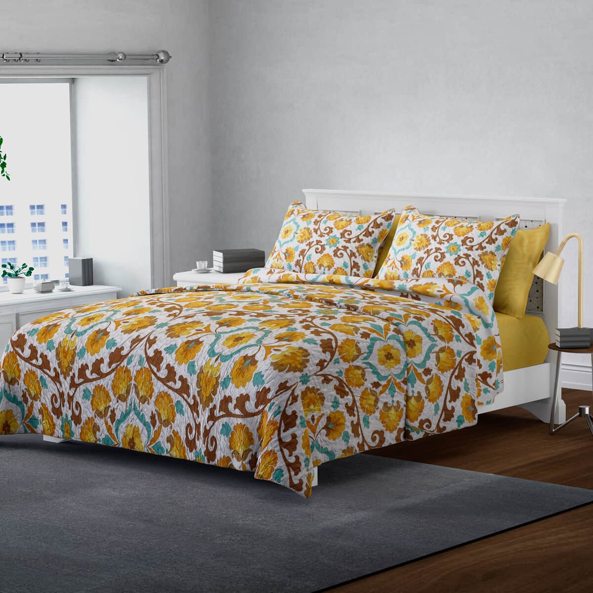 Homesmart Yellow Floral Print 7pc Quilt and Sheet Set - Queen (100% Microfiber) image number 0