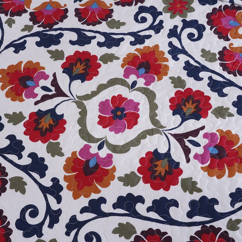 Homesmart Red Floral Print 7pc Quilt and Sheet Set - Queen (100% Microfiber)