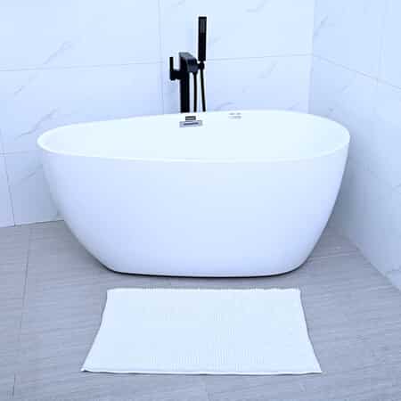 Homesmart Off White Chenille Bathmat (100% Microfiber) image number 1