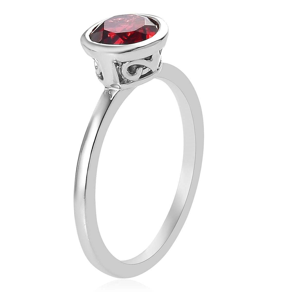 Mozambique Garnet Solitaire Ring in Platinum Over Sterling Silver (Size 8.0) 1.00 ctw