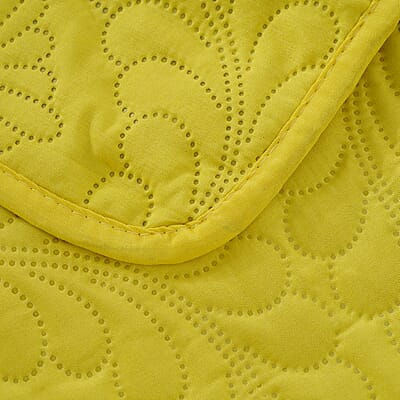 Homesmart 3 Pcs Solid Yellow Pinsonic Quilt Bedding Set - Queen Size