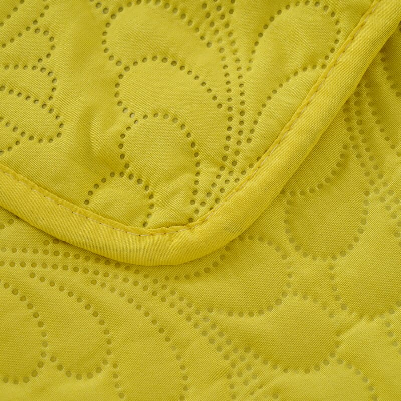 Homesmart 3 Pcs Solid Yellow Pinsonic Quilt Bedding Set - Queen Size