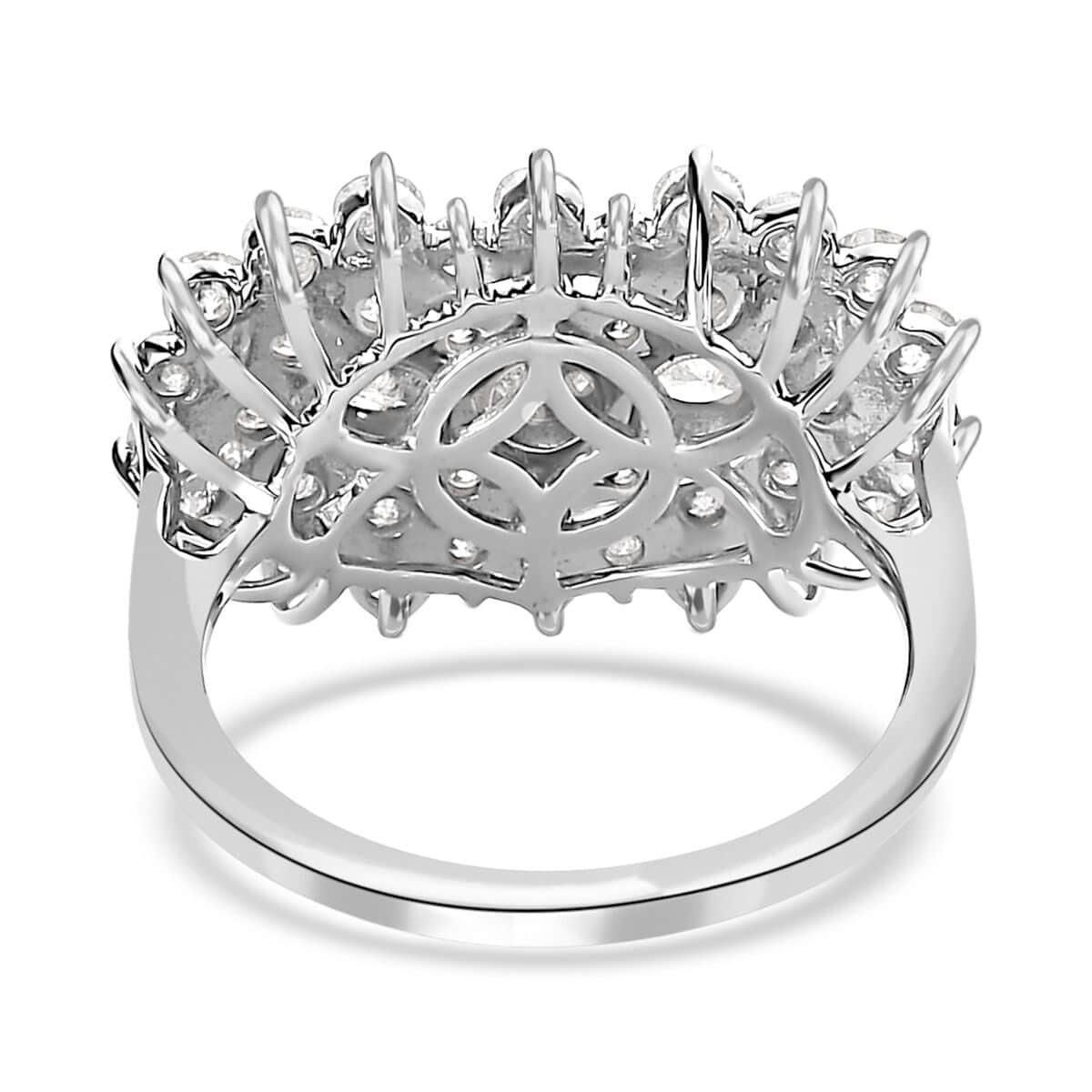 10K White Gold Ring, Diamond 2.00 ctw Cluster Ring, Cluster Ring For Women (Size 8.0) image number 4