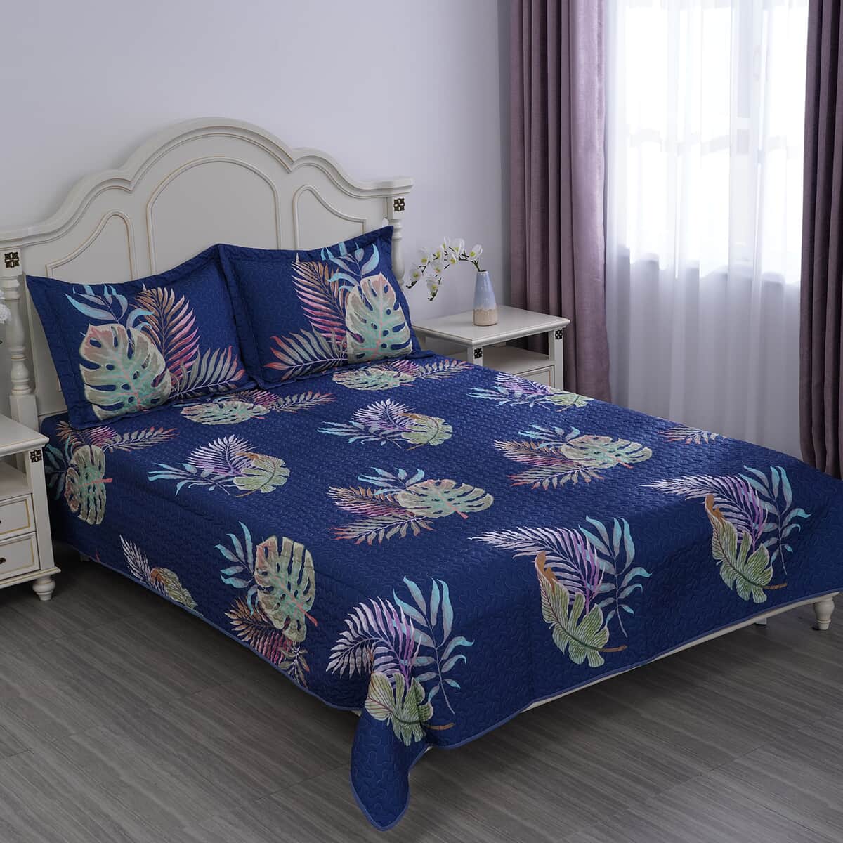 Homesmart Blue Tropical Digital Print 100% Microfiber Quilted Bedspread and 2 Pillow Shams - King image number 0