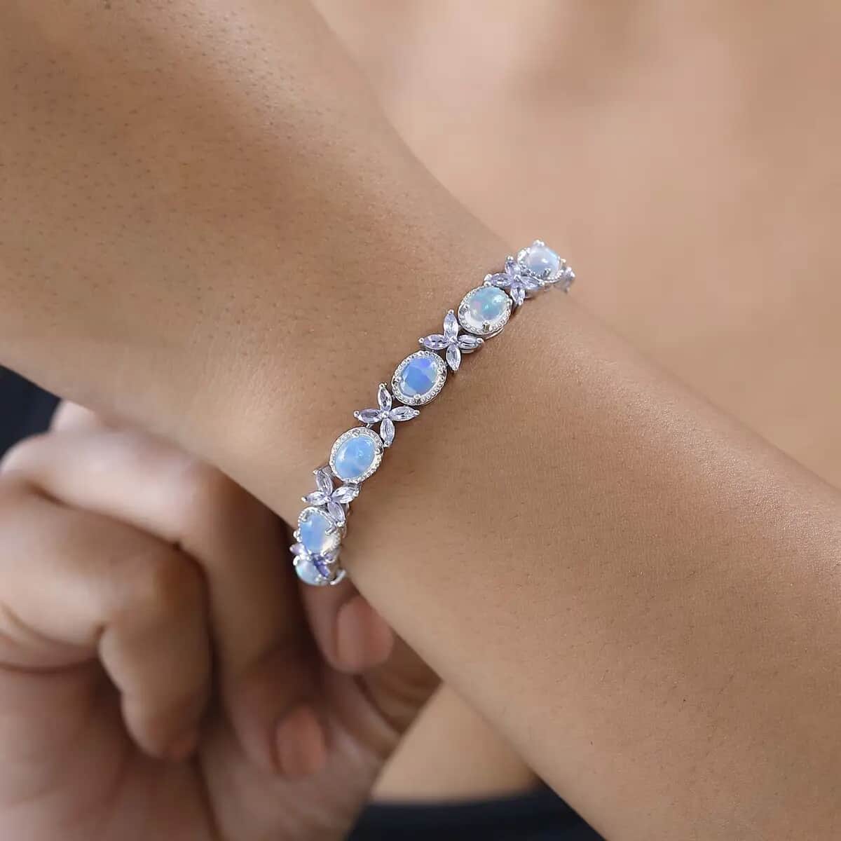 Premium Ethiopian Welo Opal and Tanzanite Bracelet in Platinum Over Sterling Silver (6.50 In) 9.50 ctw image number 5