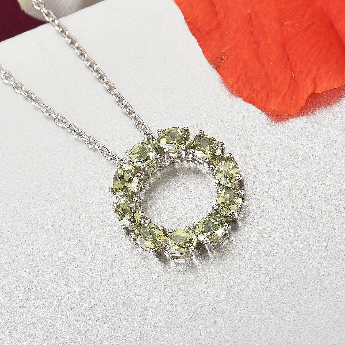 Ambanja Demantoid Garnet Circle Pendant Necklace 20 Inches in Platinum Over Sterling Silver 2.15 ctw image number 1