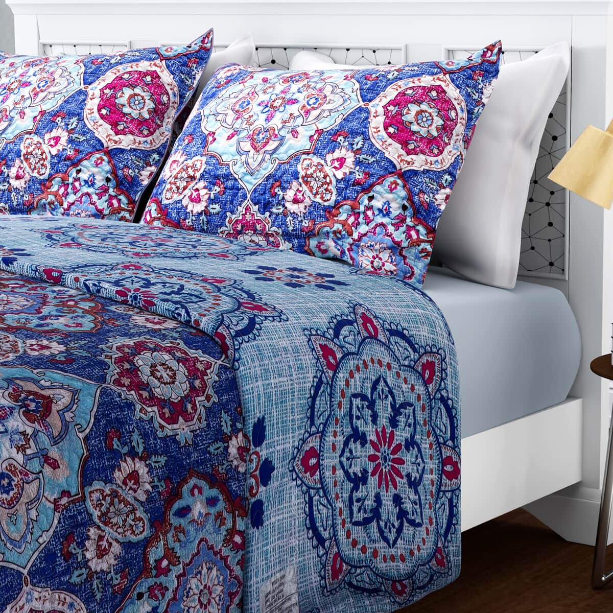 Homesmart Blue and Red Printed Microfiber Quilt (King) and Set of 2 Shams , Quilt Set , Comforter Set , Bed Comforters image number 2