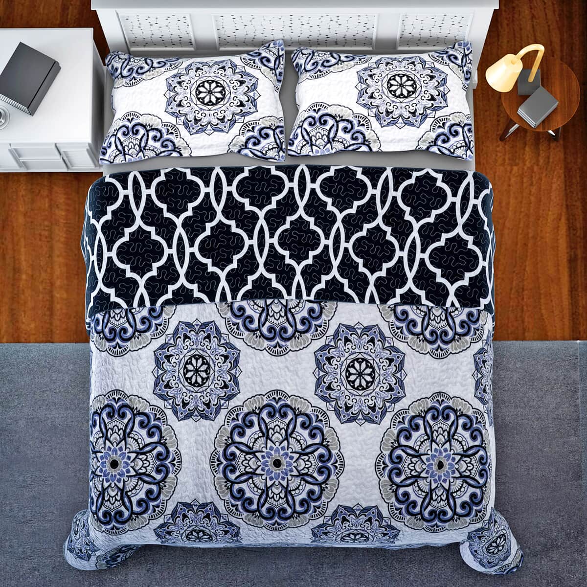 Homesmart White, Green and Blue Printed Microfiber Quilt (King) and Set of 2 Shams , Quilt Set , Comforter Set , Bed Comforters image number 1