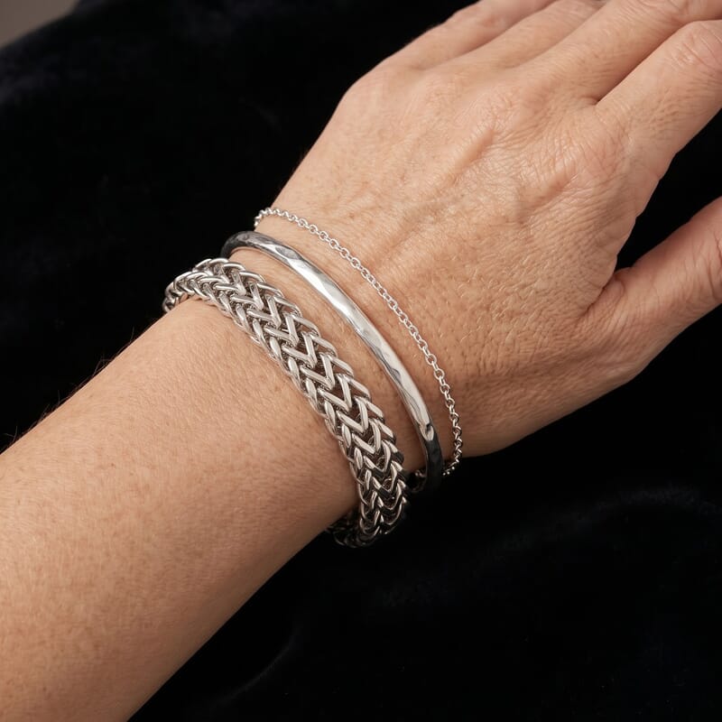 Fashionable Two Row Spiga Chain Bracelet in Stainless Steel (7.50 In)