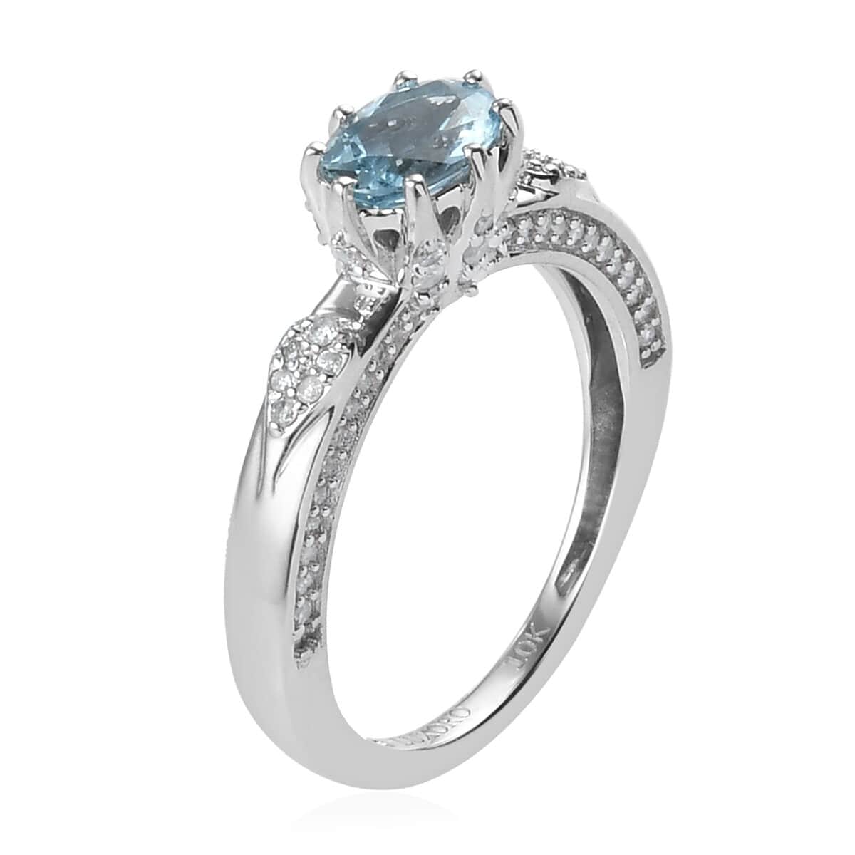 Luxoro 10K White Gold Premium Santa Maria Aquamarine and Diamond Ring (Size 8.0) 1.10 ctw image number 3
