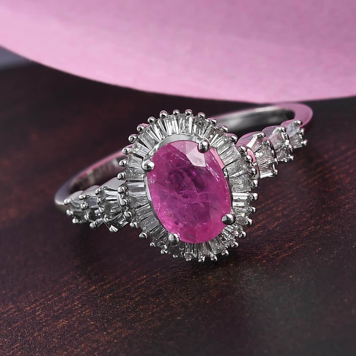 LUXORO 1.15 ctw AAA Mozambique Ruby and Diamond Halo Ring in 10K White Gold 2.20 Grams image number 1