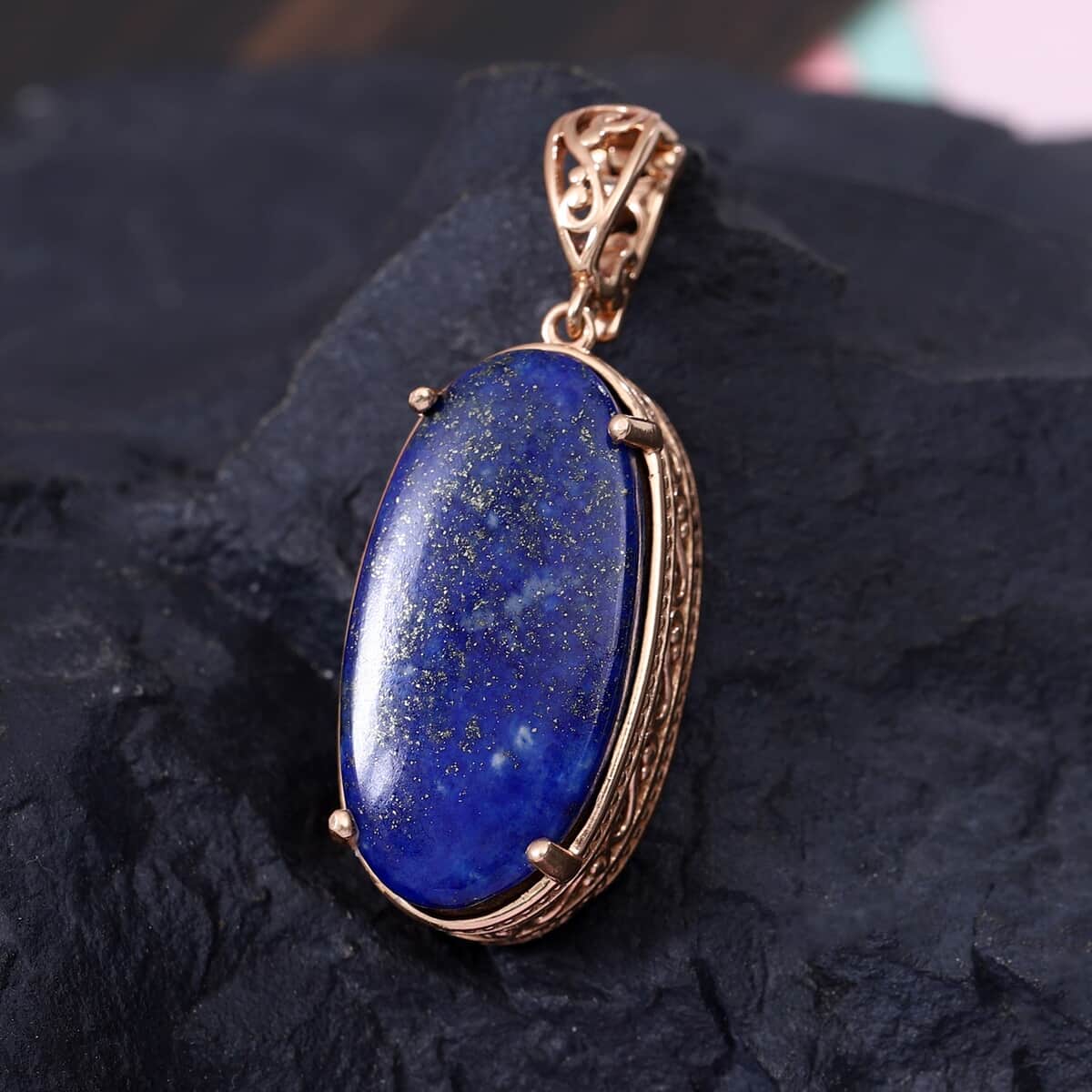 Lapis Lazuli Solitaire Pendant in 18K Rose Gold Bronze 21.50 ctw image number 1