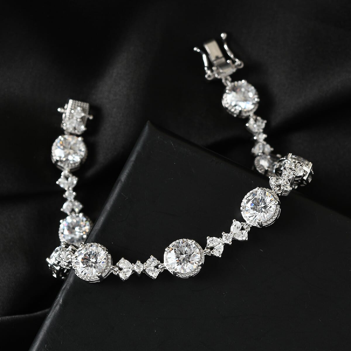 Lustro Stella Made with Finest CZ Bracelet in Platinum Over Sterling Silver (7.25 In) 11.30 Grams 24.00 ctw image number 1