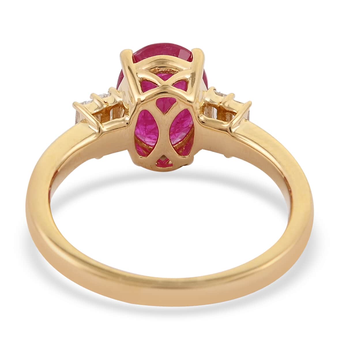 Iliana 18K Yellow Gold AAA Royal Thai Ruby and G-H SI Diamond Ring (Size 7.0) 4.18 Grams 2.60 ctw image number 3