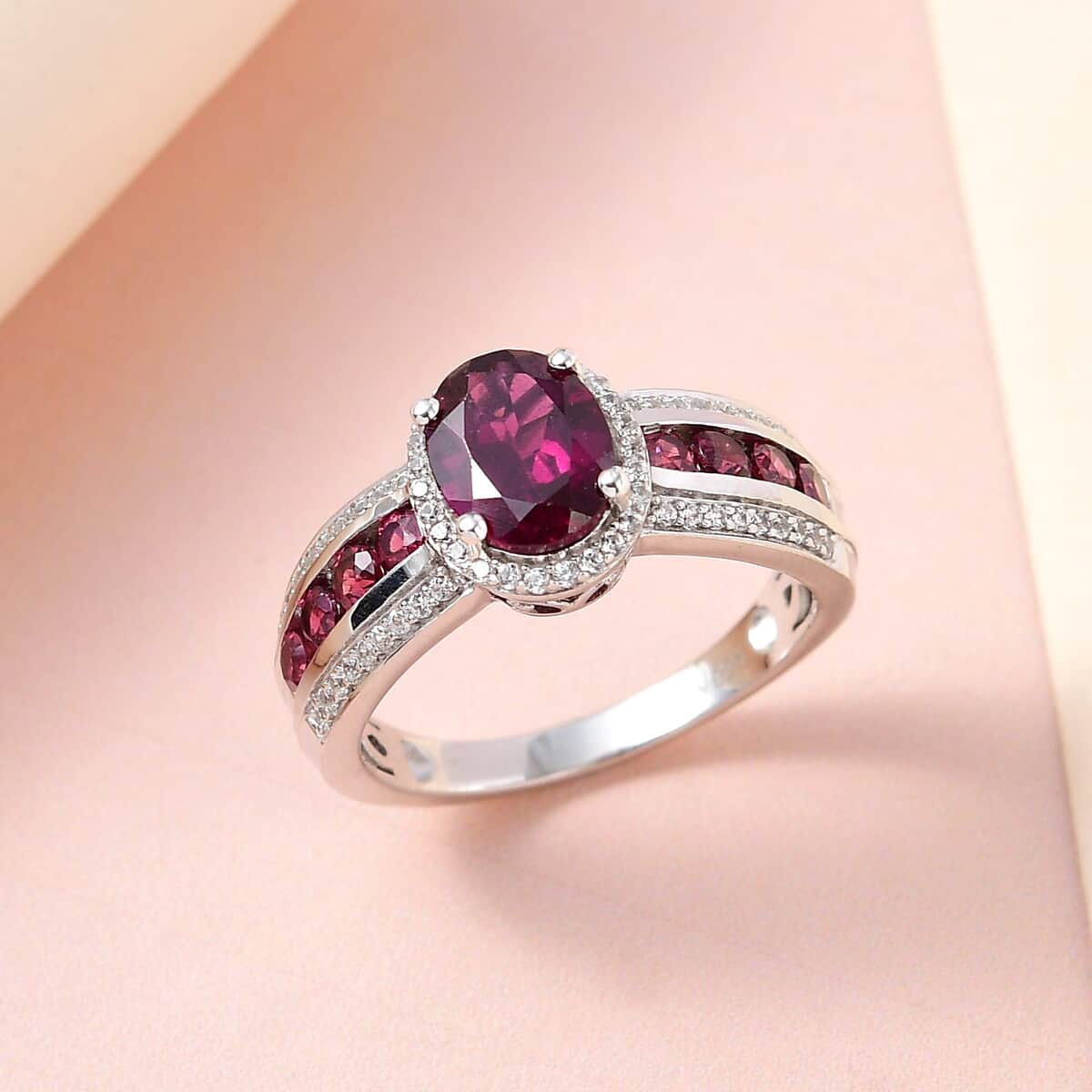 Premium Tanzanian Wine Garnet and White Zircon Ring in Platinum Over Sterling Silver (Size 8.0) 3.35 ctw image number 1