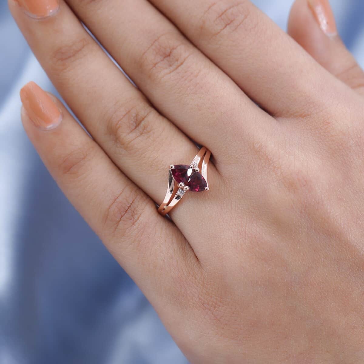 Natural Tanzanian Wine Garnet and Natural White Zircon Ring in Vermeil Rose Gold Over Sterling Silver 1.10 ctw image number 2