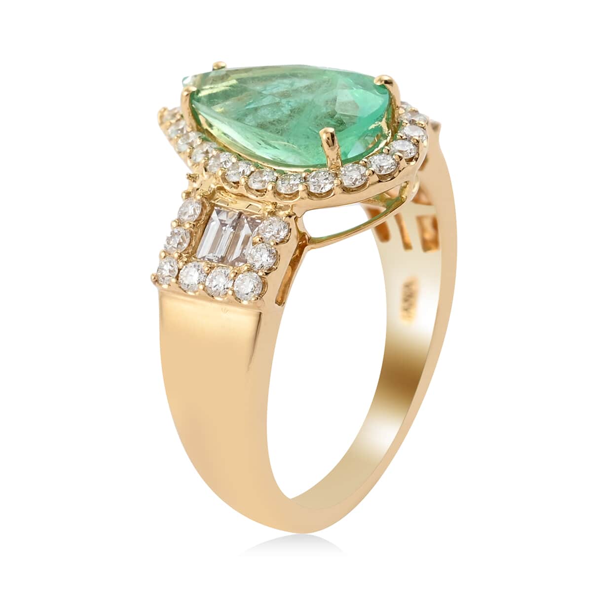 ILIANA 18K Yellow Gold AAA Boyaca Colombian Emerald and G-H SI Diamond Ring (Size 7.0) 6.60 Grams 3.10 ctw image number 3