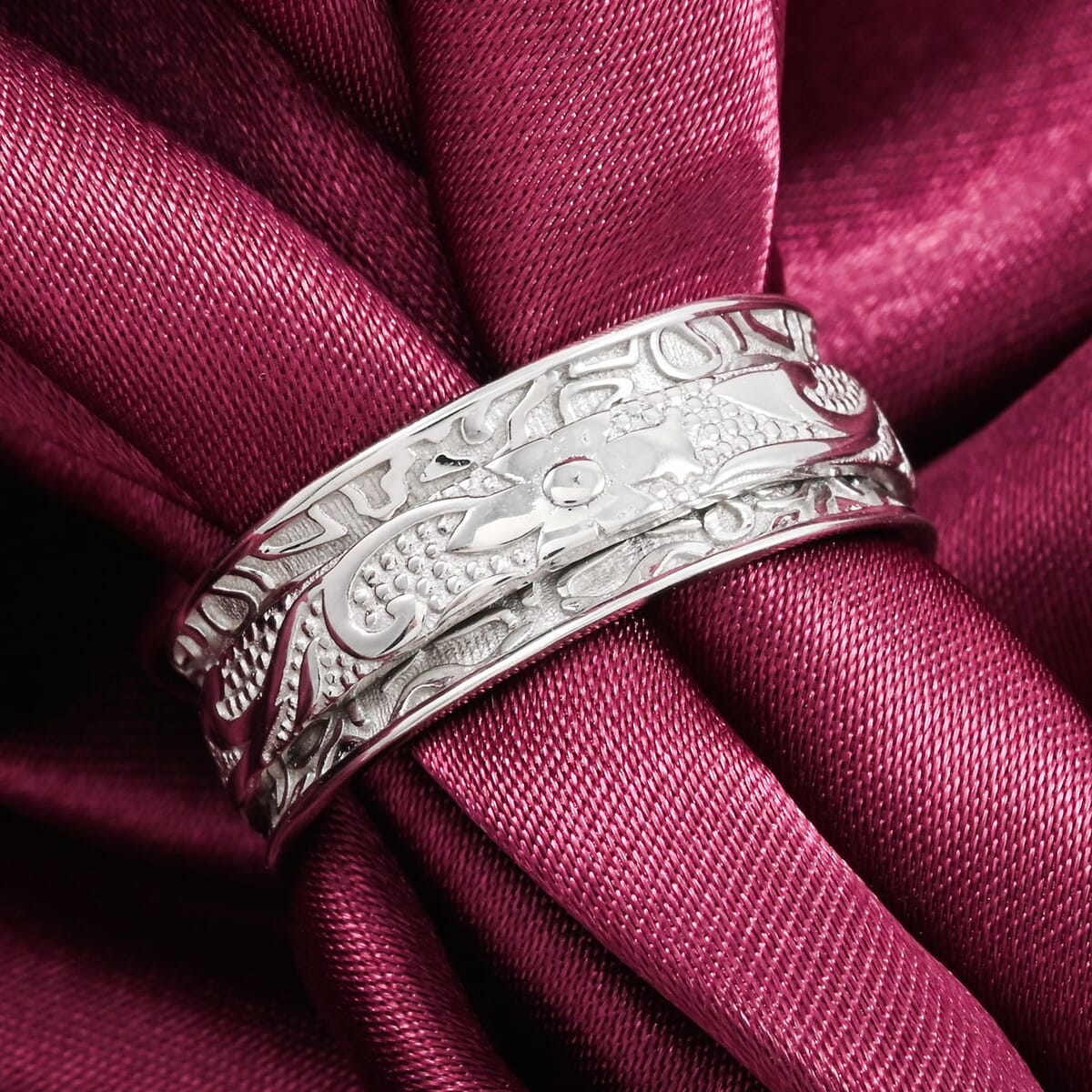 Sterling Silver Band Ring (Size 7.0) 5.50 Grams image number 1