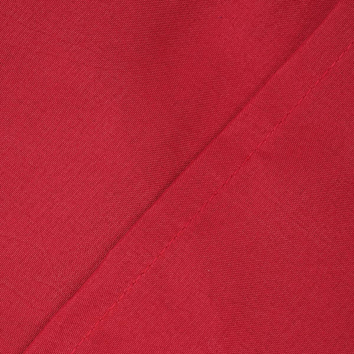 Homesmart Red Diamond Pattern Microfiber Comforter with 2 Shams - -Queen image number 4