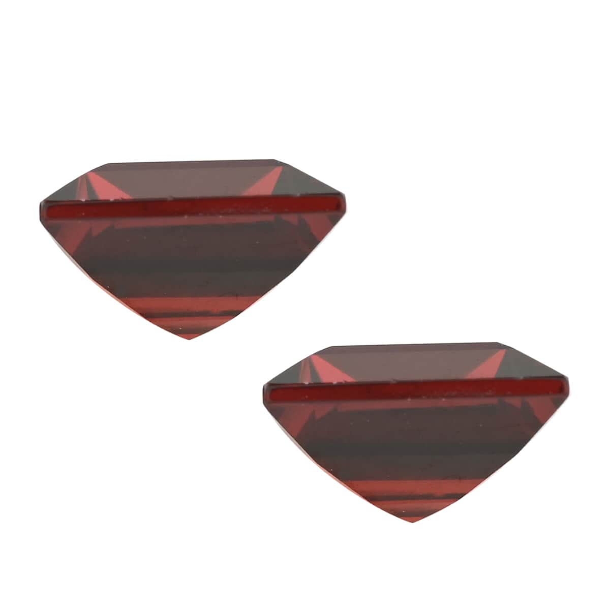 AAA Mozambique Garnet Set of 2 (Sqr 7 mm) 4.22 ctw image number 2