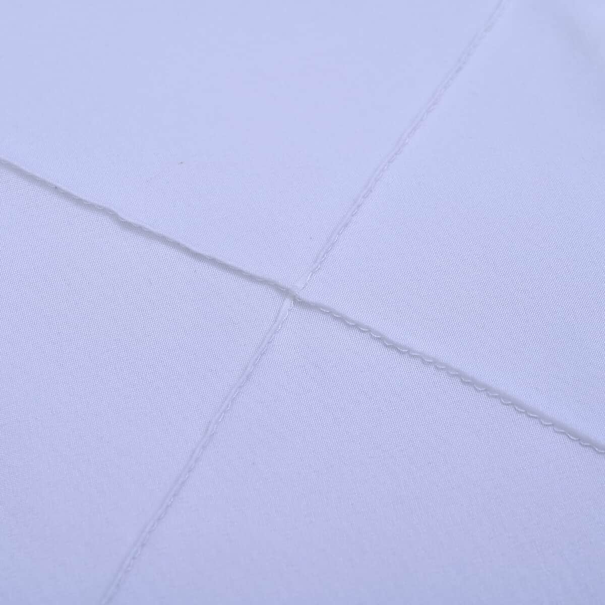 Homesmart White Solid Microfiber Quilt and Set of 2 Shams - King image number 4