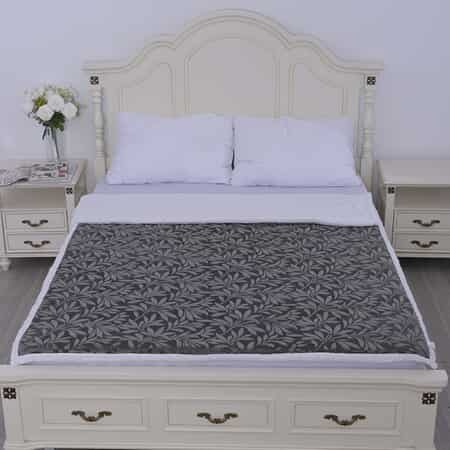 HOMESMART Gray Embossed Short Plush with White Sherpa Double Layer Blanket (59"x79") image number 0